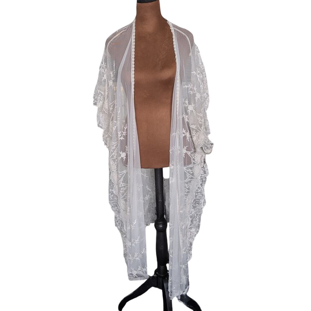 Romantic Sheer Lace Embroidered Kimono Duster Fairycore Size L Urban Outfitters